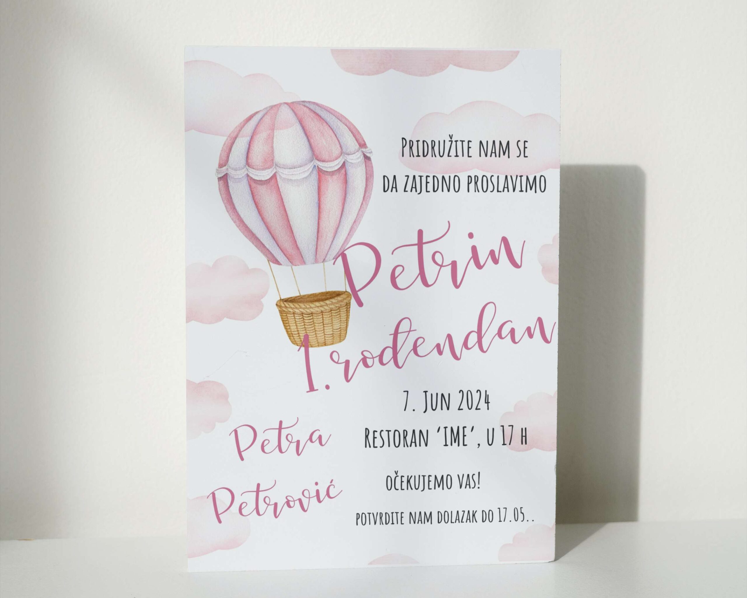 Dečija pozivnica sa belom kovertom 33